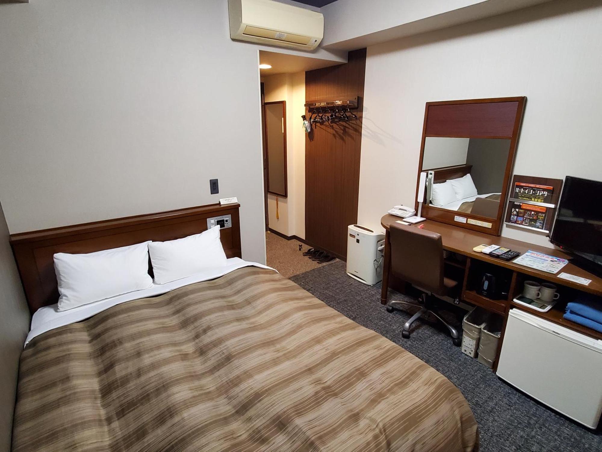 Hotel Route-Inn Dai-Ni Kameyama Inter Dış mekan fotoğraf