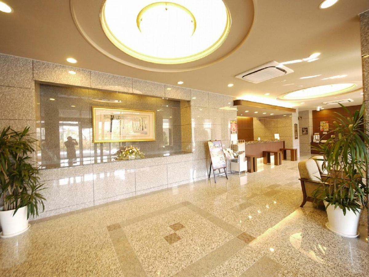 Hotel Route-Inn Dai-Ni Kameyama Inter Dış mekan fotoğraf